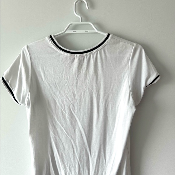 Guess White Tshirt - Picture 4 of 4